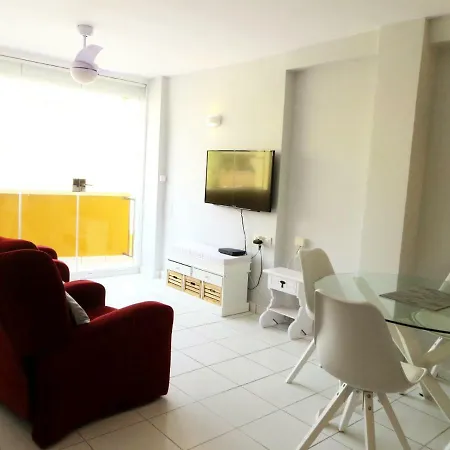 2 Bedroom L'ancora In The Arenal Appartement